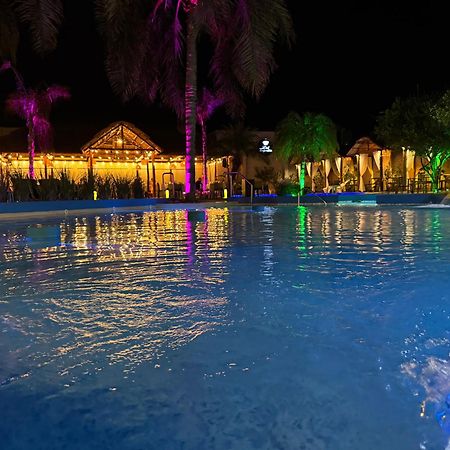Hotel Termal Emperatriz Termas de Río Hondo Exterior foto