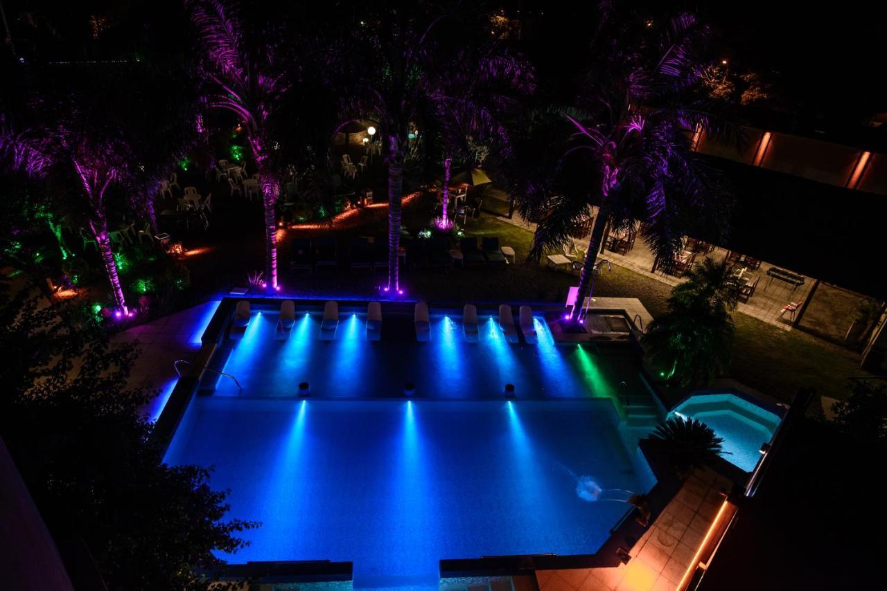 Hotel Termal Emperatriz Termas de Río Hondo Exterior foto